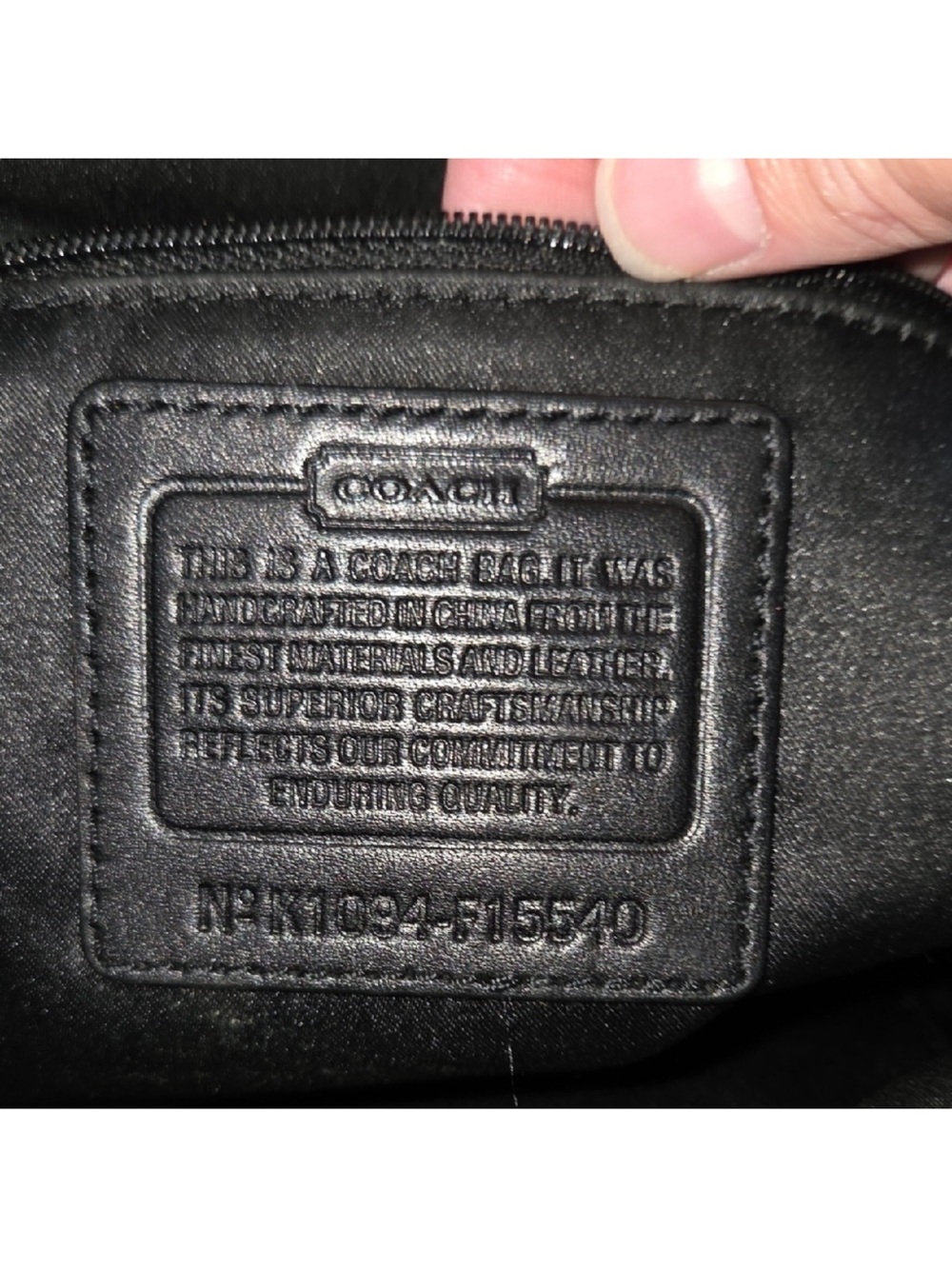 Coach Black and Cream Signature Horse & Carriage Satchel - Picture 4 of 8